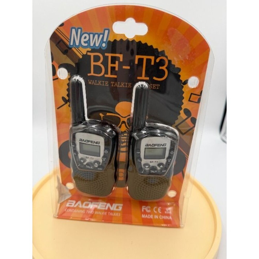 Baofeng BF-T3 Handheld Walkie Talkie, Set of 2 Black New in Package Tested-works